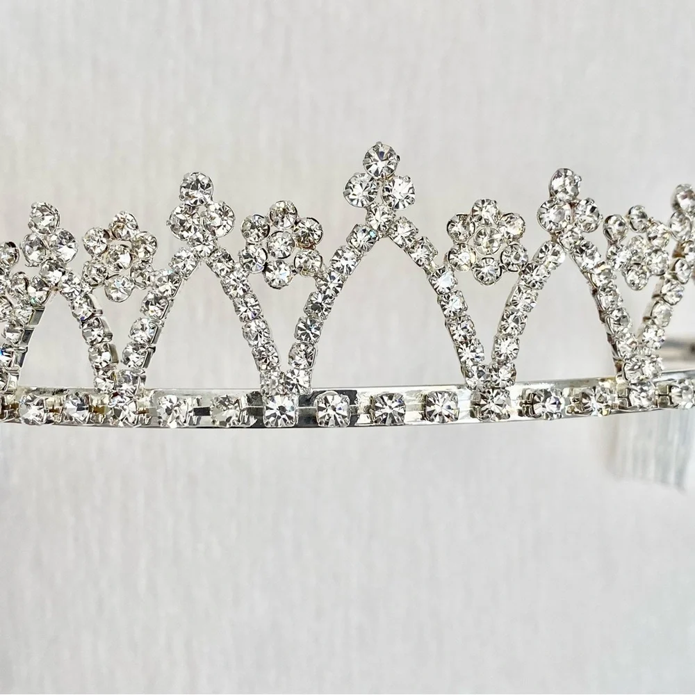 David's Bridal Sparkling Silver Rhinestone Tiara - Picture 2 of 7